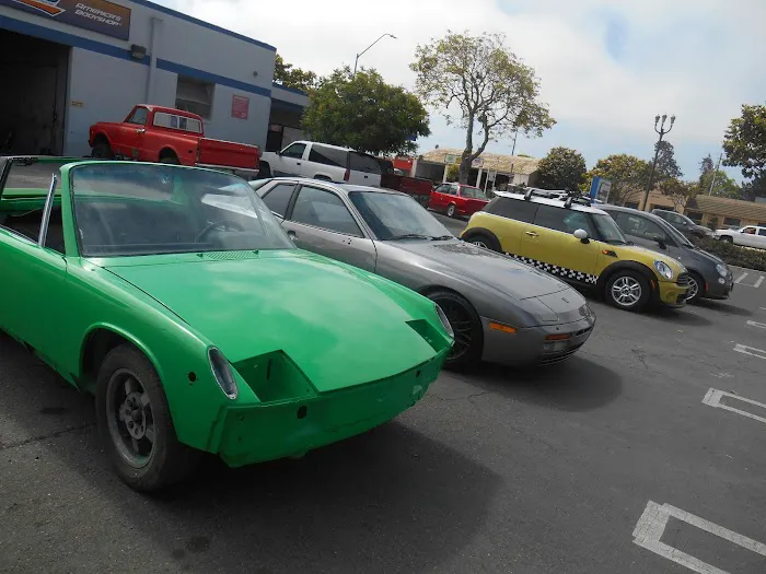 Maaco Auto Body Shop & Painting 3