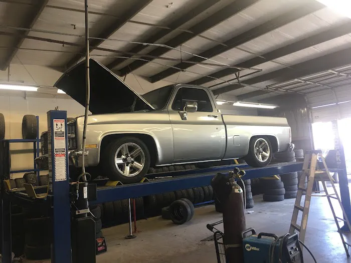 Monroy's Mufflers 4