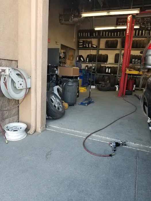 Calderon Tires 8