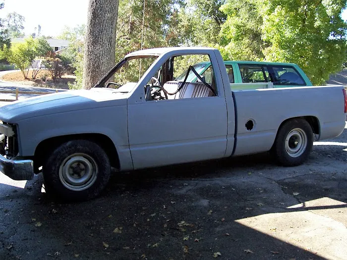 Custom Colors Auto Body Supplies Inc. 3