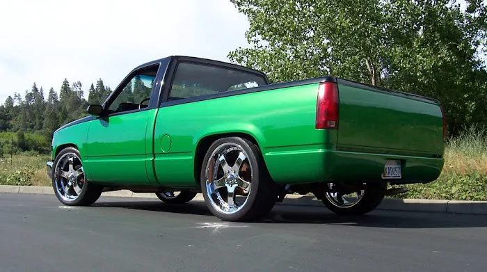 Custom Colors Auto Body Supplies Inc. 7