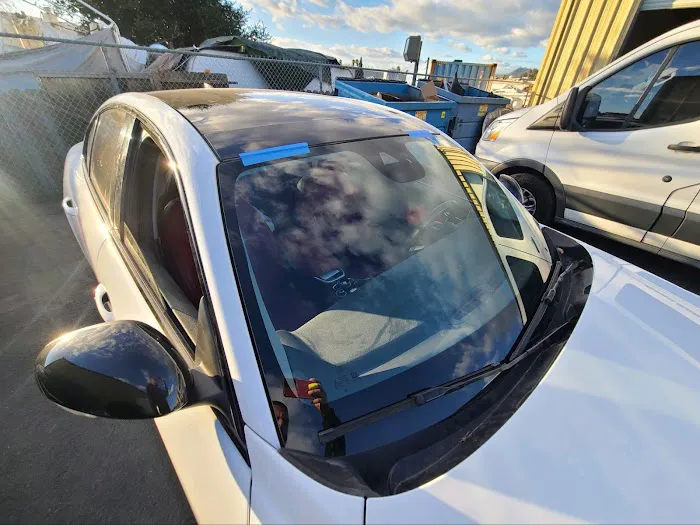 Auto Glass Experts 7