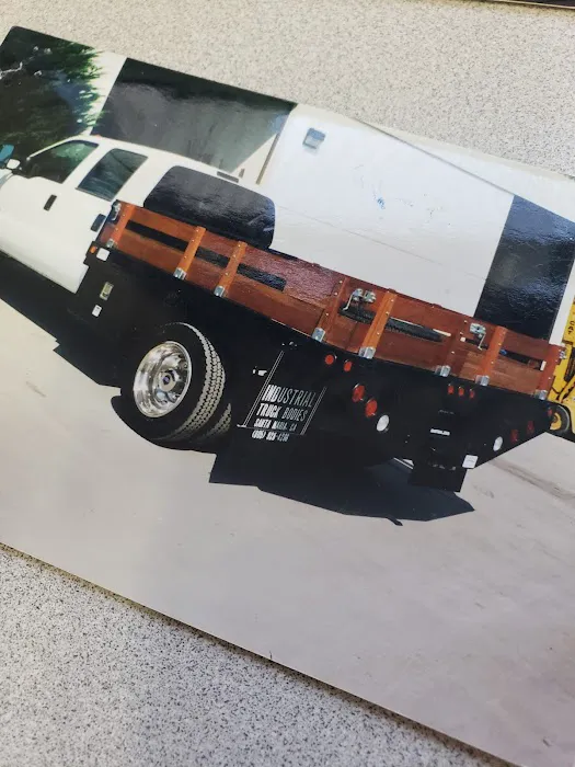 Industrial Truck Bodies 3