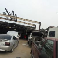 O & M Auto Body