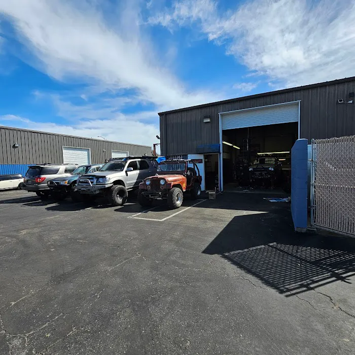 Treehouse Offroad LLC 1