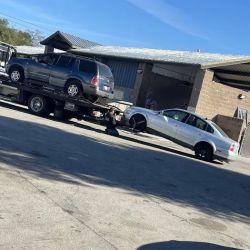 Tires & Auto repair 24 hours ico