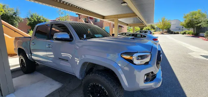 Roman's Tint & Detail 1