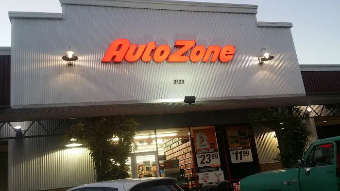AutoZone Auto Parts 2