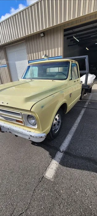 Hylander Customs 2