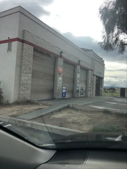 Econo Lube N' Tune & Brakes 5