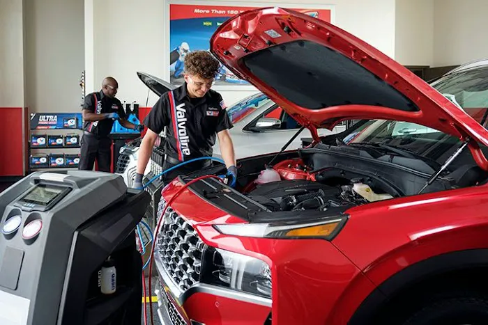 Valvoline Instant Oil Change 6