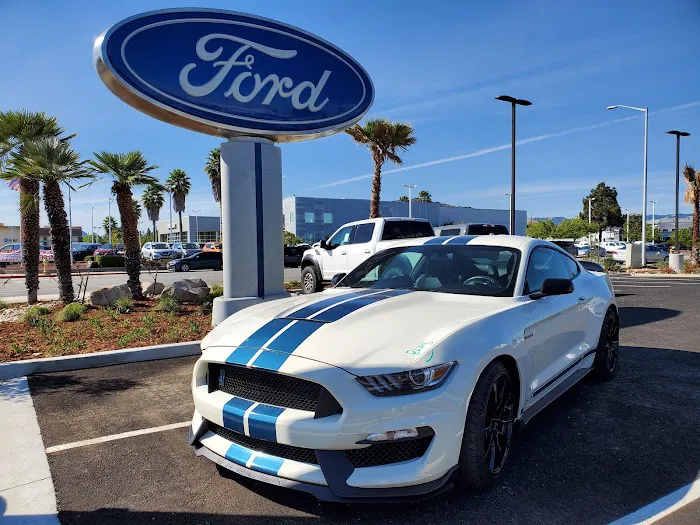 Perry Collision & Auto Body San Luis Obispo 3