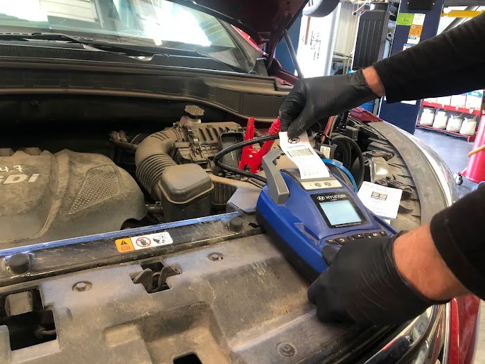 Service Department at Hyundai SLO 6