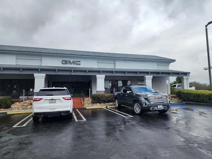 Subaru of San Luis Obispo Service Center 1