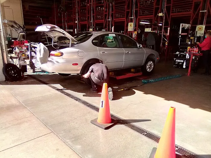 America's Tire 6