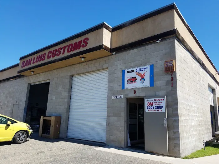 San Luis Customs and Collision 7