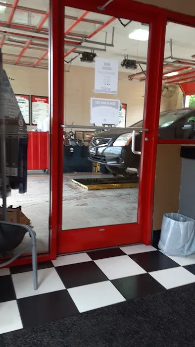 Valvoline Instant Oil Change 3