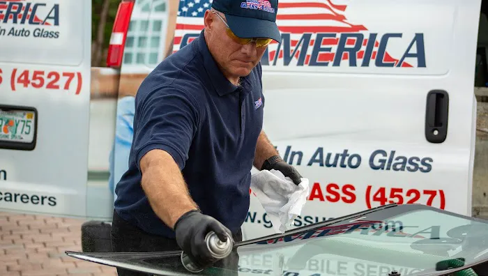 Auto Glass Service 5