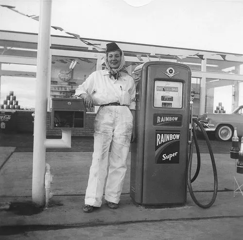Lovett's Garage 1