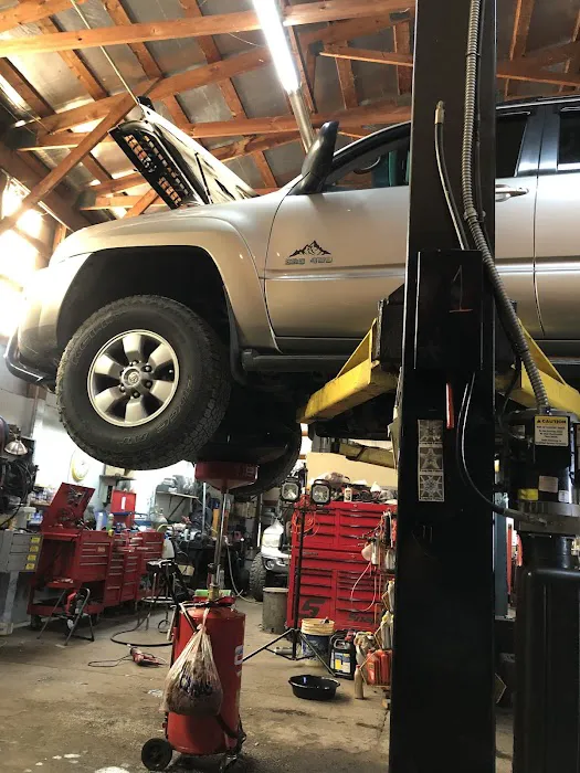 Mark & Lisa's Quality Auto Care LLC 0
