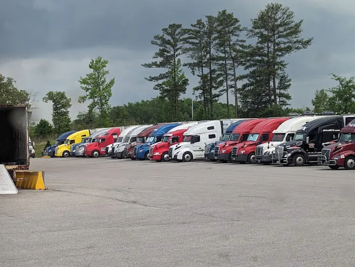 Speedco Truck Lube and Tires 9