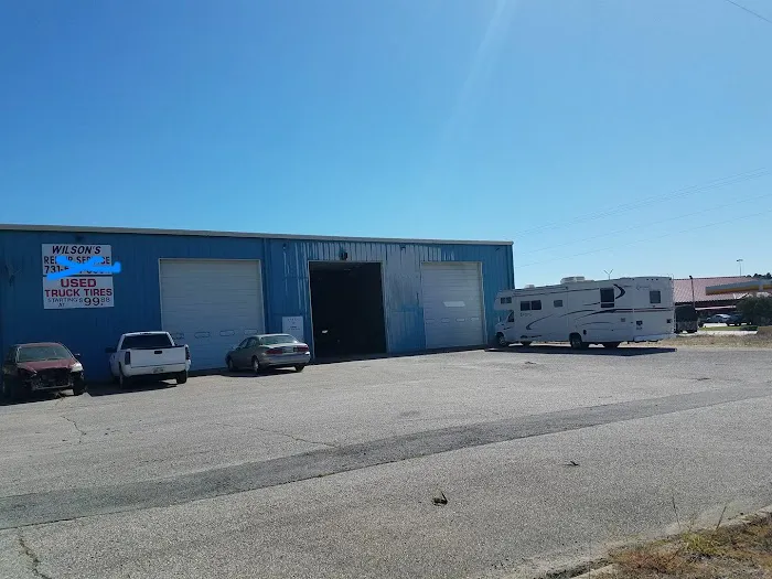 Wilson Auto and Semi-Truck Tire Service 4
