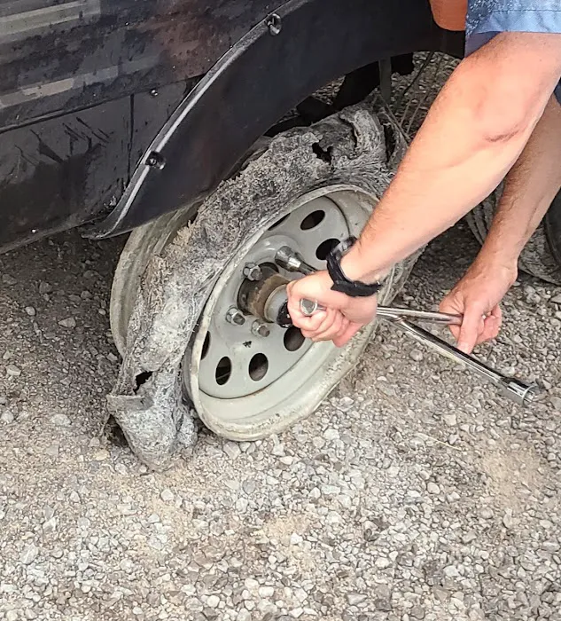 Melvin's Tire Store 7