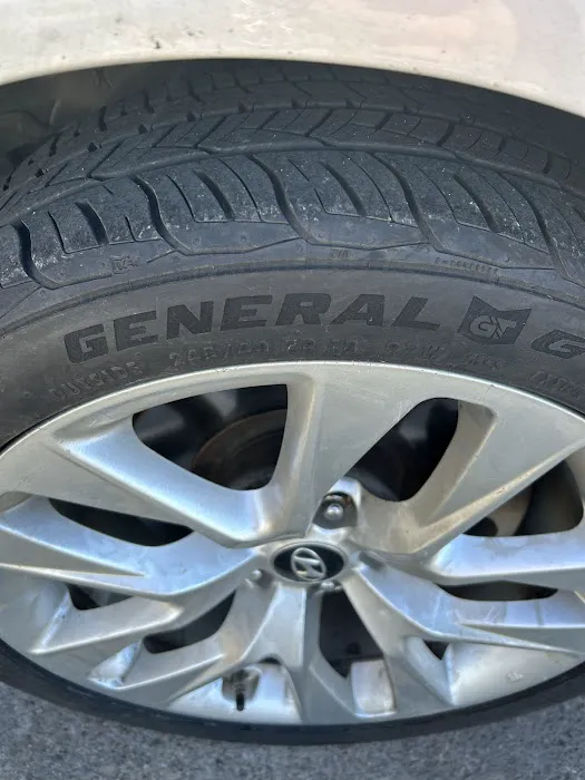 Hernandez Used Tires 5