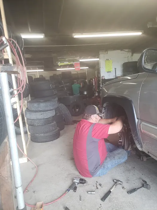 Hernandez Used Tires 7