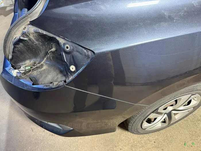 Dent Specialist 6