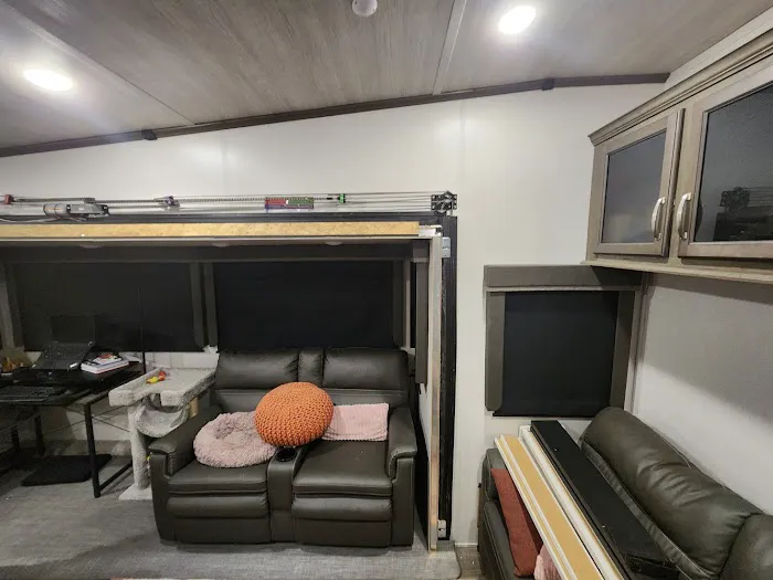 That RV Specialist 7