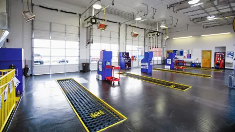 Express Oil Change & Tire Engineers 3