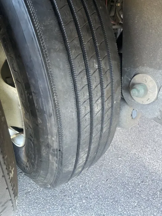 Truck & tire MANZ REPAIR 2