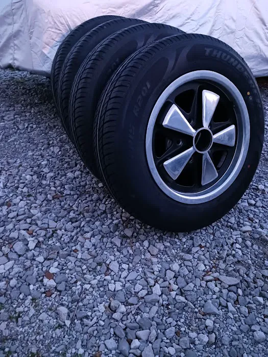 Plaza Tire Service 5