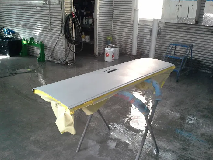 Reynold's Body Shop 4