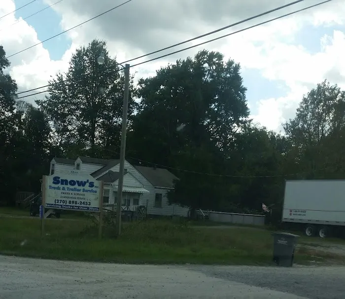 Snow's Truck & Trailer Services 1