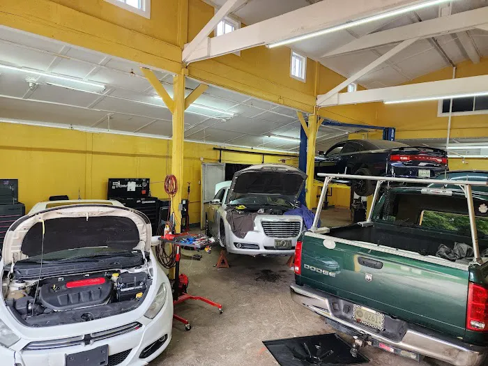 Moore's Auto Repair Specialists 2