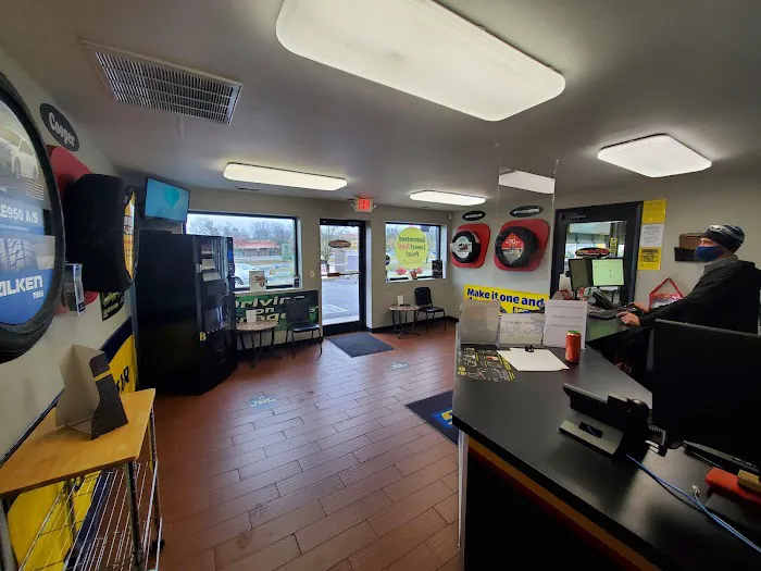 Free Service Tire & Auto Centers 9