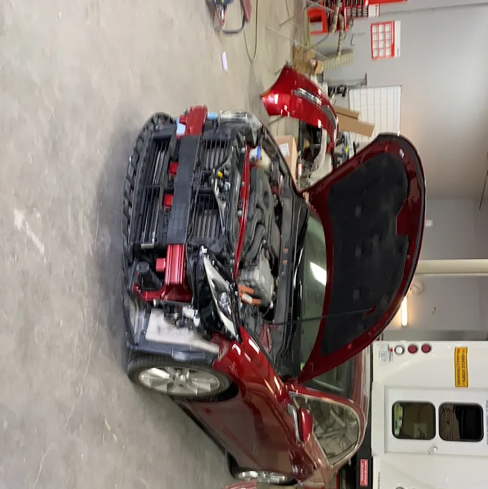 Paducah Ford Collision Center 4