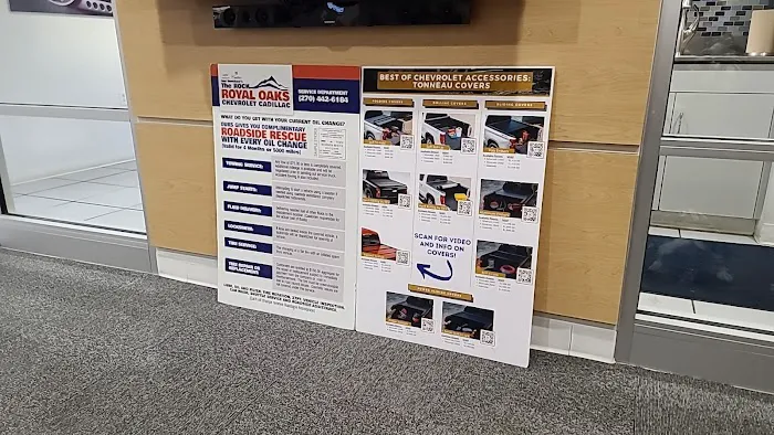 Royal Oaks Chevrolet Cadillac Service Department 8