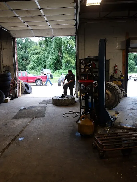 P & R Tire Inc 3