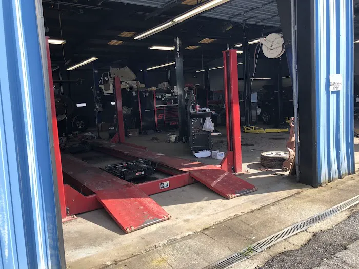 Total Auto Repair & Service 9