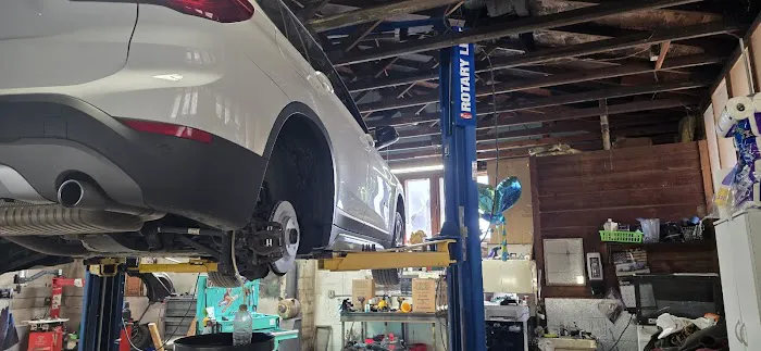 Wades Fix It Shop 3