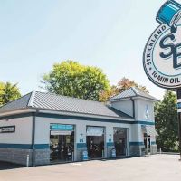 Strickland Brothers 10 Minute Oil Change and Inspection Station