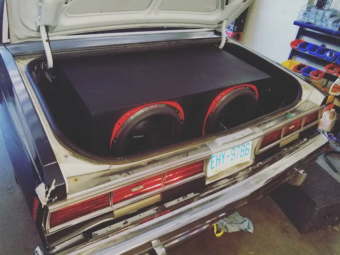Urbina's Car Audio LLC 8