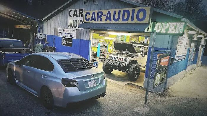 Urbina's Car Audio LLC 3