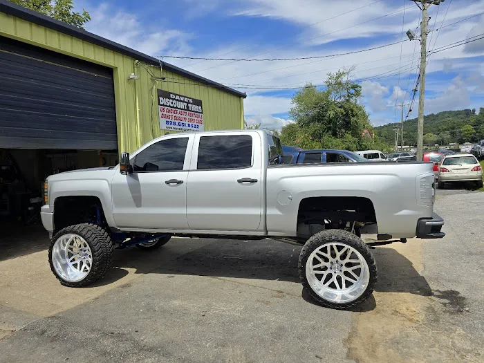 Dave's Discount Tires 9