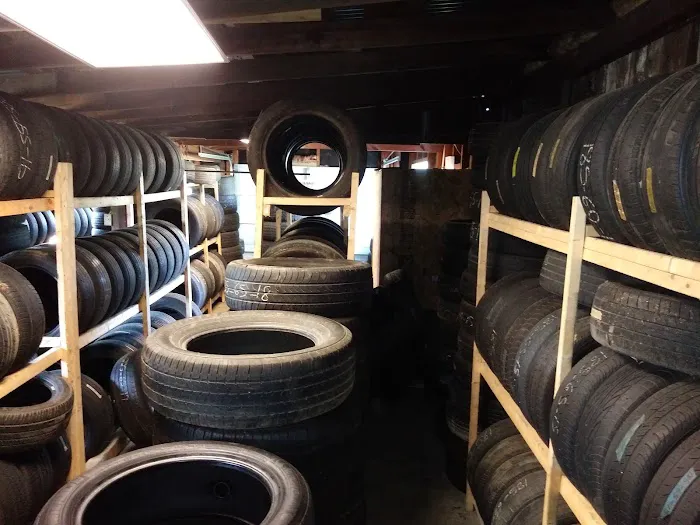 Rafael Tire Shop 9