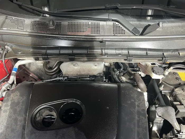 Valvoline Instant Oil Change 4