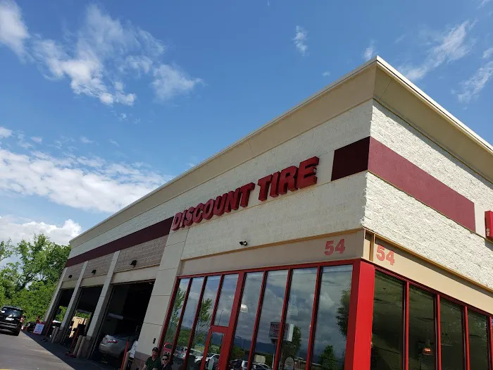 Discount Tire 0